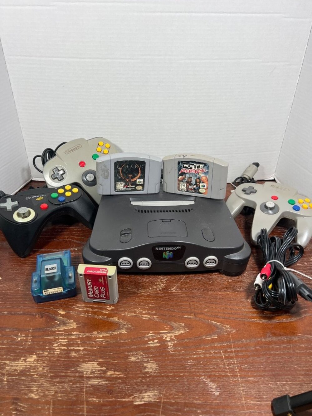 Nintendo 64 Console Bundle W/ 4 Controllers 2 Games Memory Card Expansion Pak
